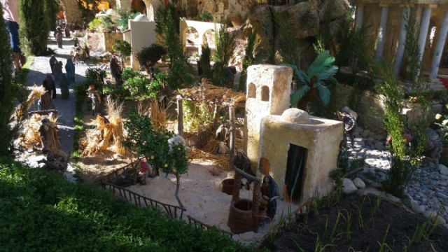 Puente Tocinos inaugura el Belén monumental con un homenaje a sus belenistas - 1, Foto 1