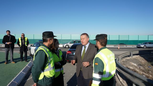La DGT espera 800.000 desplazamientos por las carreteras de la Región de Murcia durante la Operación Especial de Navidad 2017-2018 - 1, Foto 1