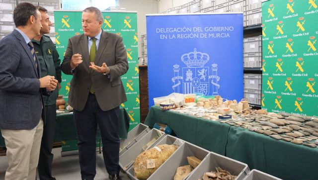 Bernabé afirma que a la Región “le toca permanente la lotería” con la actuación de la Guardia Civil al presentar tres importantes operaciones en materia de Patrimonio Histórico - 2, Foto 2