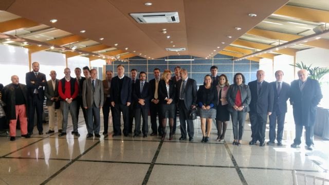 Fomento destaca que el aeropuerto es un potente motor de crecimiento económico que aumentará el empleo y el turismo en la Región - 1, Foto 1