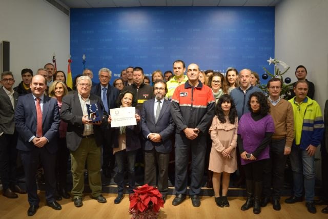 El 1-1-2 atiende en 2017 más de 888.000 llamadas que suponen la gestión de 410.000 asuntos - 1, Foto 1