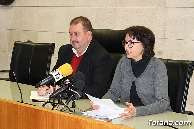 El alcalde insta al Ministerio de Hacienda a que colabore con “medidas excepcionales” para afrontar la “situación estructural” del Ayuntamiento tras conocerse el informe de la AIReF - 1, Foto 1