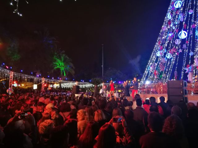 El Gran Árbol de Navidad acoge 250 talleres y más de 60 actuaciones estas fiestas - 1, Foto 1