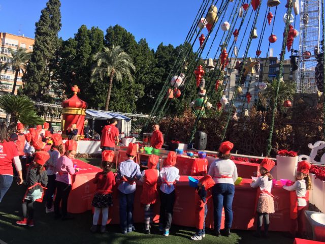 El Gran Árbol de Navidad acoge 250 talleres y más de 60 actuaciones estas fiestas - 2, Foto 2