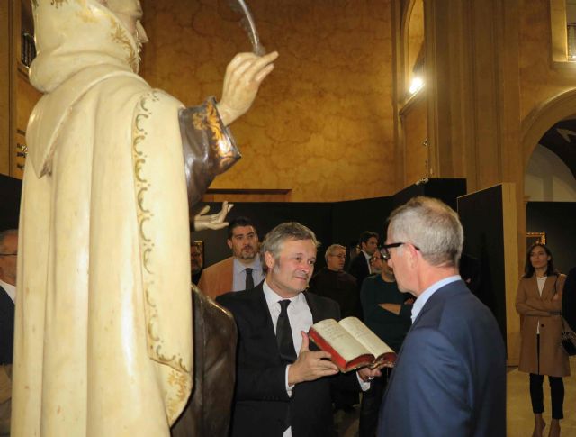 El Ministro de Cultura visita Caravaca para apoyar la candidatura de los Caballos del Vino a Patrimonio de la Humanidad y conocer la exposición Místicos - 3, Foto 3
