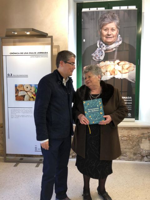 El Cuartel de Artillería acoge una exposición protagonizada por los dulces típicos murcianos y las artesanas de Santa Cruz, Los Dolores, Llano de Brujas y El Esparragal - 2, Foto 2