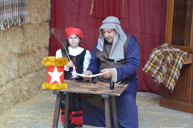 Más de medio centenar de personas participan en el belén viviente de La Florida torreña - 3, Foto 3