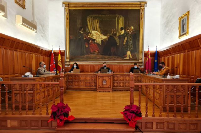 El Pleno de Caravaca expresa su unión en torno a la creación de la UCI en el Hospital del Noroeste y acuerda pedir a Salud Pública que acometa los trámites pendientes para la contratación de la obra - 1, Foto 1