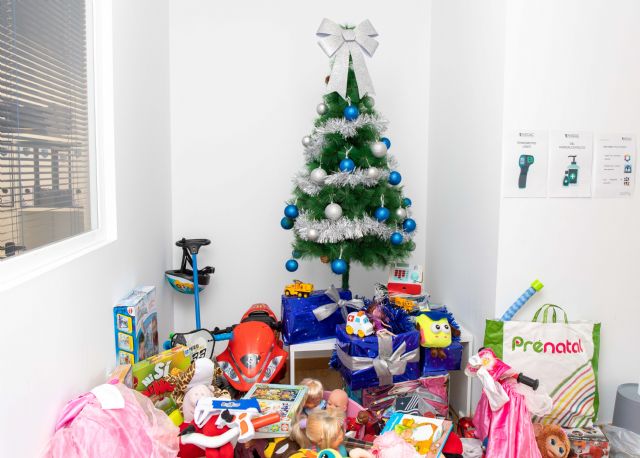 MEDAC recauda más de 1.700 kilos de alimentos y 800 juguetes en su campaña solidaria navideña - 1, Foto 1