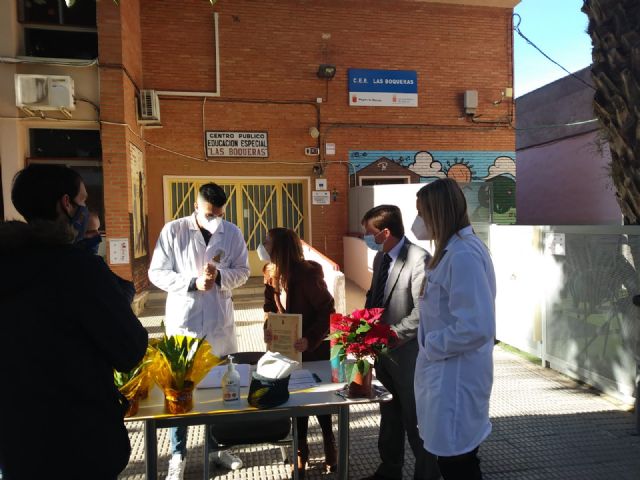 Los niños y niñas del colegio Las Boqueras reciben los salvoconductos para los Reyes Magos - 4, Foto 4