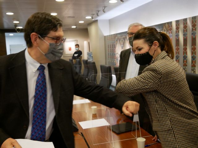 El PP destaca el esfuerzo titánico de la consejería de Salud para garantizar la vacunación contra la Covid-19  en la Región de Murcia - 1, Foto 1
