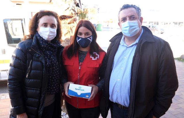 La fabricante murciana de mascarillas FaceMask dona 3.000 unidades a Cruz Roja - 3, Foto 3