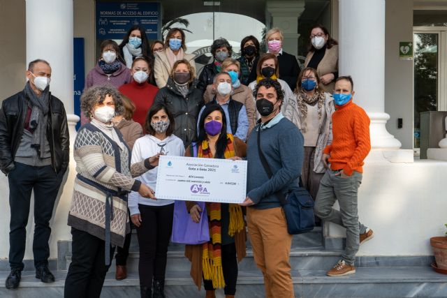 La comunidad universitaria destina 4.000 euros a AFA Levanterecaudados ´Gota a gota´ - 1, Foto 1