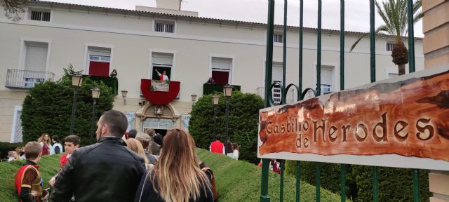4.000 personas visitan el Belén Viviente del Colegio San Vicente de Paúl de Cartagena - 1, Foto 1
