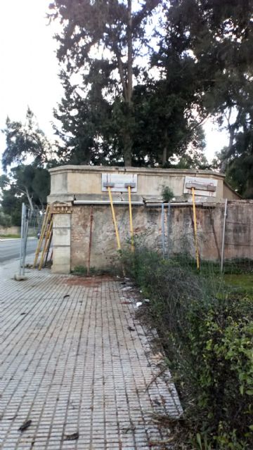 Los Dolores y el Polígono de Santa Ana esperan un año la restauración del Huerto de las Bolas - 2, Foto 2