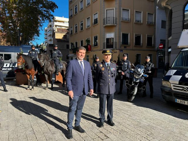 La Policía Local despliega un operativo especial para garantizar la seguridad en Nochebuena y Nochevieja 2025 - 2, Foto 2