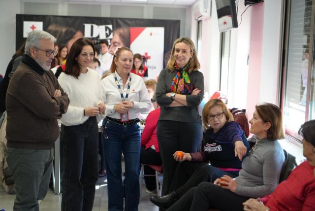 El Gobierno regional impulsa cerca de 300 proyectos de inclusi�n social con m�s de 13 millones de euros del IRPF, Foto 2