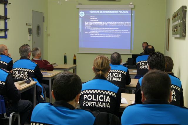 Cuarenta agentes de Policia Portuaria de Cartagena se forman en la ESPAC con un Curso de Tecnicas de Intervencion - 1, Foto 1