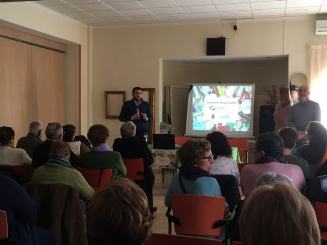 El edil de Medio Ambiente destaca el papel de las personas mayores en la transmisión de valores medioambientales - 1, Foto 1