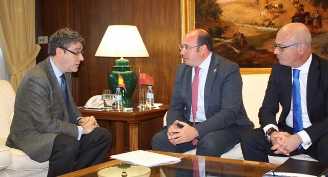 Pedro Antonio Sánchez anuncia una nueva línea de ayudas para favorecer la energía fotovoltaica en las empresas del sector turístico regional - 1, Foto 1