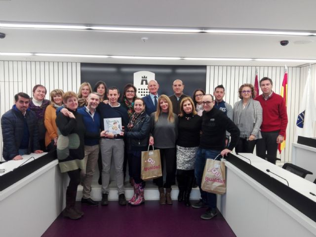 El Ayuntamiento reconoce a los centros escolares por su participación en un proyecto educativo de igualdad de género - 5, Foto 5