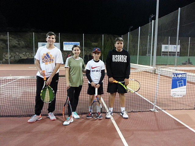 The Kuore Tennis Club beats Club Murciano El Limonar, Foto 1