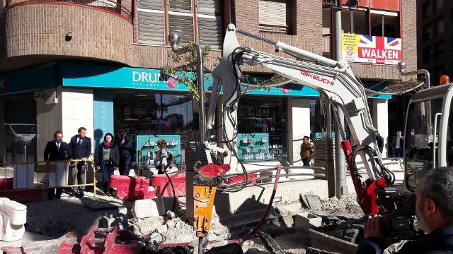 Las obras  de renovación urbana de la Avenida Juan Carlos I alcanzan ya el 85% de ejecución y estarán finalizadas en las próximas semanas - 1, Foto 1