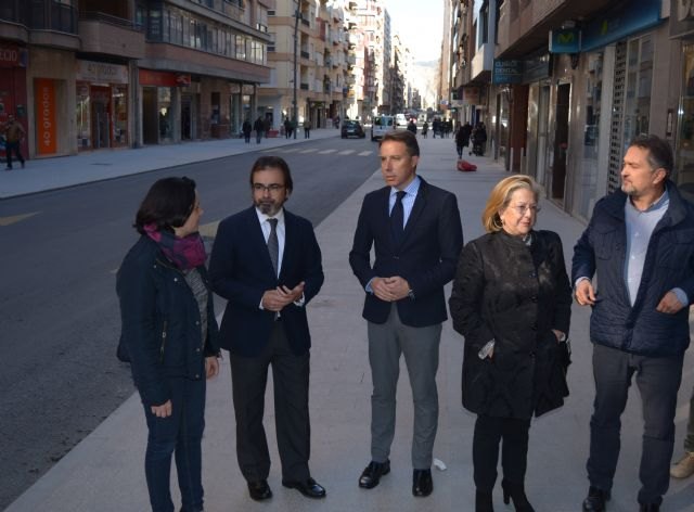 La renovación de la avenida Juan Carlos I de Lorca concluirá antes de Semana Santa - 2, Foto 2