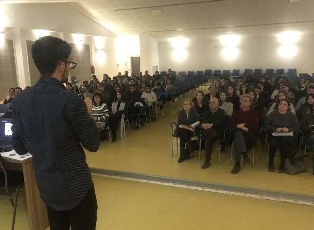 Educación publicará los trabajos premiados en el Congreso Regional de Jóvenes Investigadores - 1, Foto 1