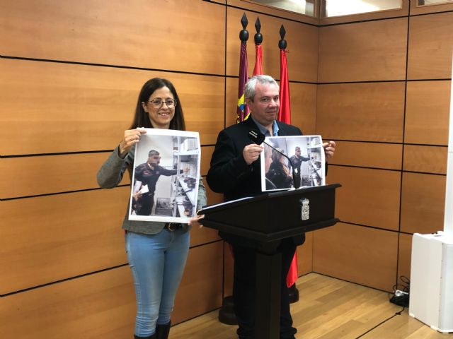 El PSOE critica el derroche de dinero público que el alcalde Ballesta permite en el servicio de unos bomberos que están indefensos - 1, Foto 1