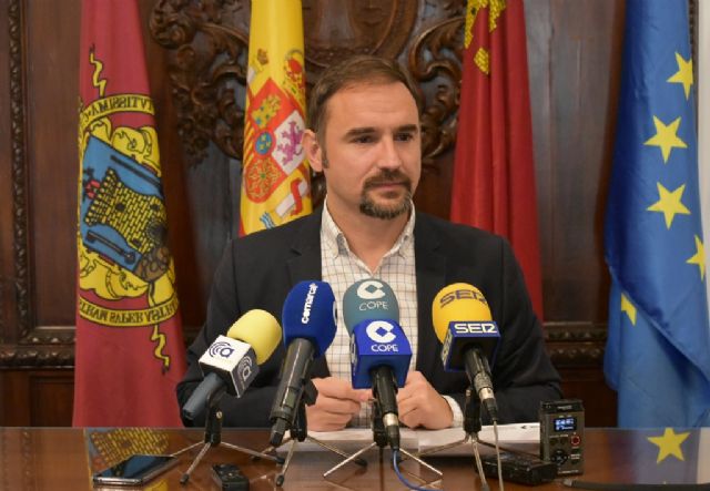 Mateos exige al Gobierno Regional los recursos necesarios para que las pacientes con cáncer de mama del área III puedan ser atendidas íntegramente en Rafael Méndez - 1, Foto 1