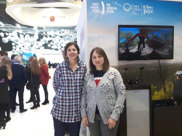 The Councilor for Tourism attends the presentation that the Commonwealth of Sierra Espua makes of the ecotourism product "Espusendas" in Fitur´2020, Foto 4