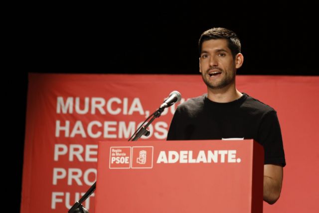 Miguel Company: “Los jóvenes seremos unos de los más beneficiados por el nuevo modelo de movilidad del alcalde Serrano en el Municipio de Murcia” - 1, Foto 1