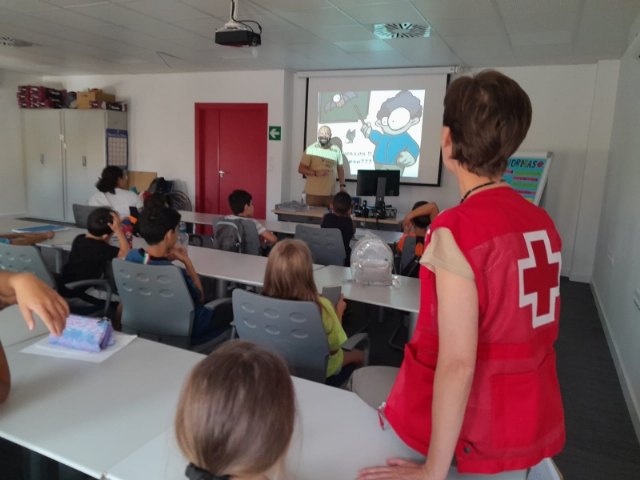 Cruz Roja ampla su oferta formativa con nuevos cursos subvencionados para este 2023, Foto 1