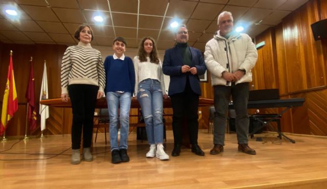 El poemario de Luis Díaz-Cacho Vivir cada día, ha sido presentado en Lorca y Moratalla - 2, Foto 2