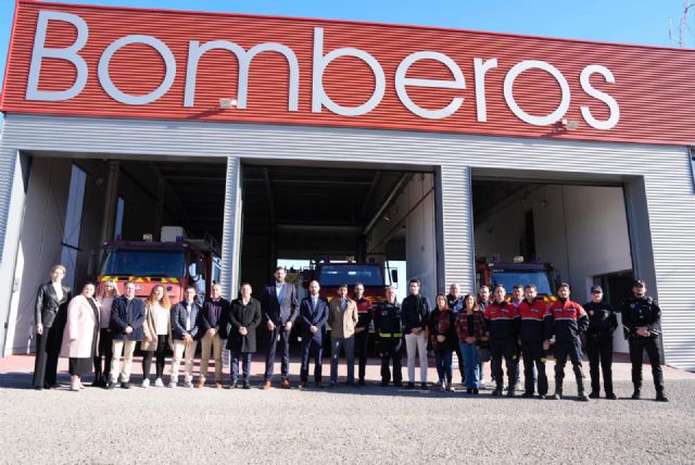 Antelo apuesta por seguir dotando a los equipos de emergencias, seguridad ciudadana y protección civil en la inauguración del parque de bomberos de Mula - 1, Foto 1
