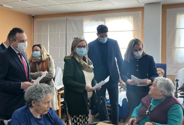 La Comunidad impulsa la digitalización en la residencia de mayores de Abanilla para mejorar la atención y cuidados de los residentes - 2, Foto 2