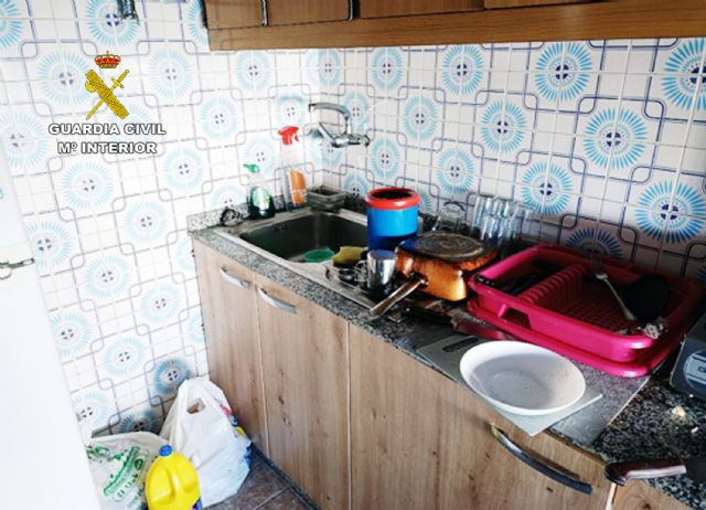 La Guardia Civil detiene a un hombre que explotaba sexualmente a mujeres en situación de vulnerabilidad - 2, Foto 2