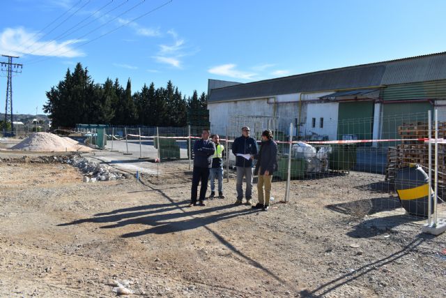 Comienzan las obras para dar continuidad a la calle Barcelona junto al colegio Joaquín Cantero y a Golden Foods - 3, Foto 3