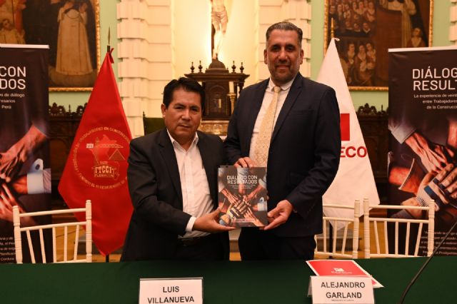 CAPECO y FTCCP presentan libro Diálogo con resultados, una experiencia de concertación en el sector construcción - 2, Foto 2