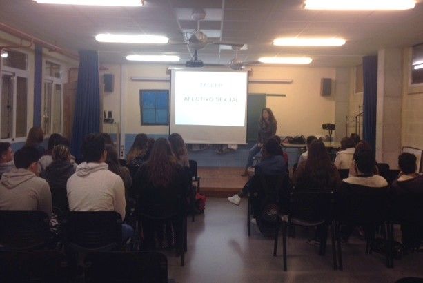 Servicios Sociales imparte un taller afectivo-sexual en el IES Dos Mares - 1, Foto 1