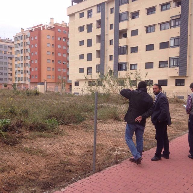 El Ayuntamiento de Murcia intensifica la limpieza y el vallado de solares municipales - 1, Foto 1