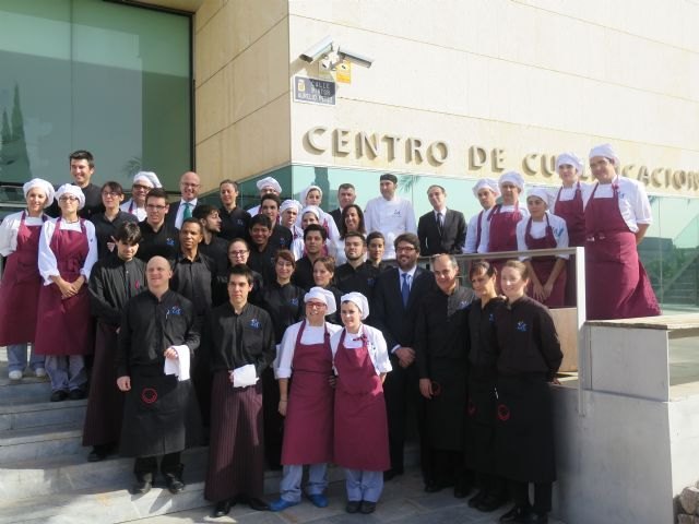 El ritmo de creación de empleo turístico se acelera y en 2016 se prevé generar 3.000 nuevos puestos de trabajo - 1, Foto 1