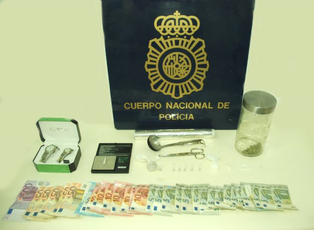 La Policía Nacional detiene a cinco personas en Cañada Morales - 1, Foto 1