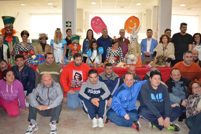 Los personajes del Carnaval visitan Afemac - 2, Foto 2