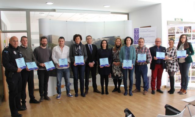 Los establecimientos de Puerto Lumbreras renuevan su distintivo de calidad SICTED - 1, Foto 1