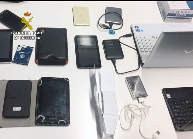 La Guardia Civil detiene in fraganti a un experimentado delincuente por una quincena de robos en casas de campo - 1, Foto 1