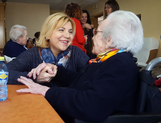 La Comunidad financia con 141.000 euros 13 plazas en la vivienda colectiva Escuelas Blancas de Molina de Segura - 1, Foto 1