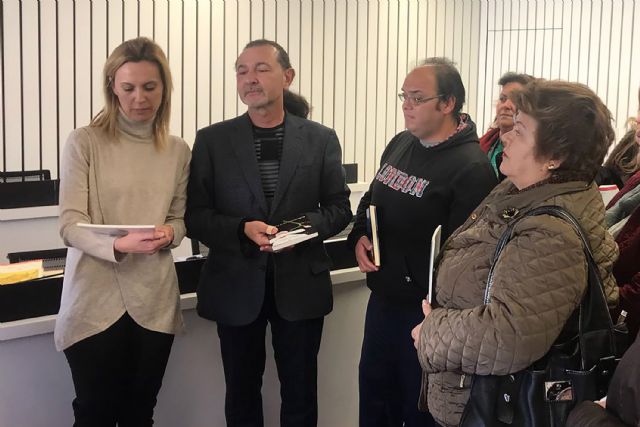 La asociación ´Sherezade Color Esperanza´ recibe una donación literaria de la ´Fundación Carmen Montero´ - 2, Foto 2