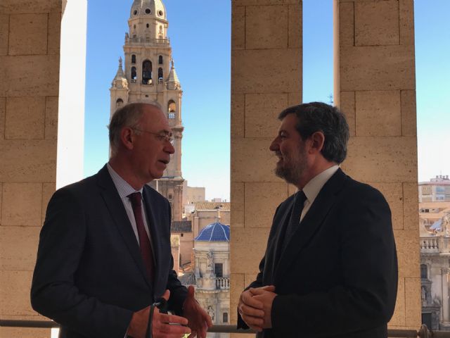 Medio Ambiente diseña un plan de choque con medio centenar de medidas para controlar la calidad del aire en la ciudad - 1, Foto 1